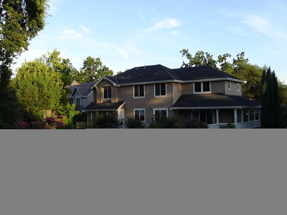 1st image of 473 Cornelia Pl