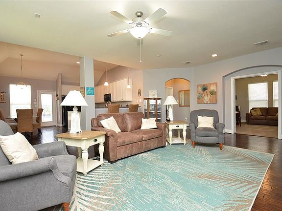 5th image of 30017 Willow Brook Ln
