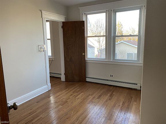 23169326-558E-4A56-8C61-0BD7D3F710DF