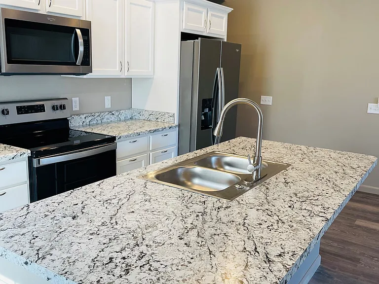 2109 W A St — Photo 8