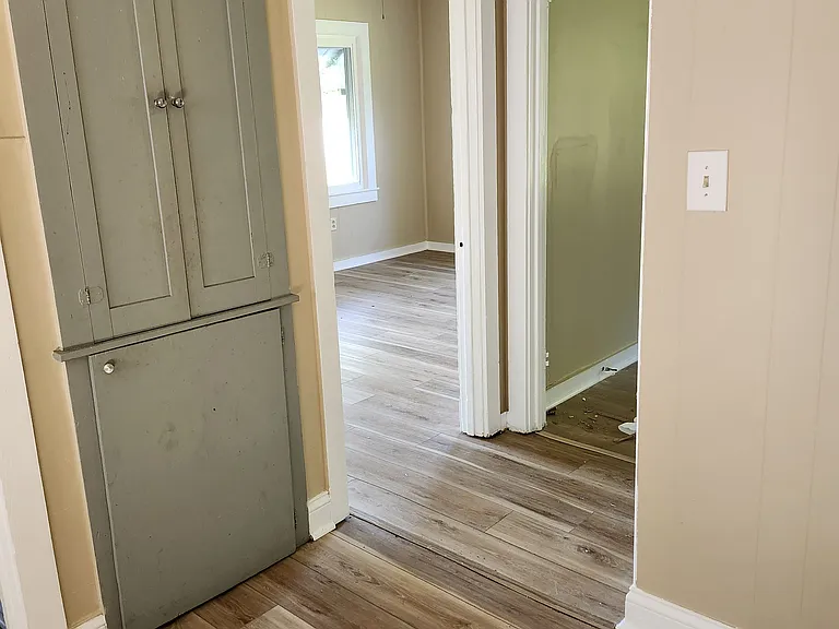 4823 Broadway Ave — Photo 14