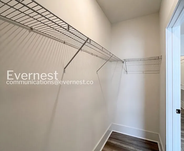 206 N 9th St #D — Photo 30