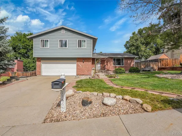 11665 W 72nd Place, Arvada, CO 80005