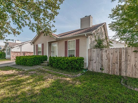 PRIVACY FENCE!
