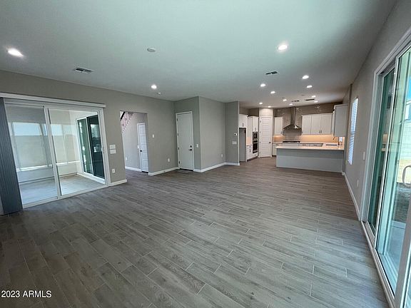 5th image of 5117 E ANDERSON Drive