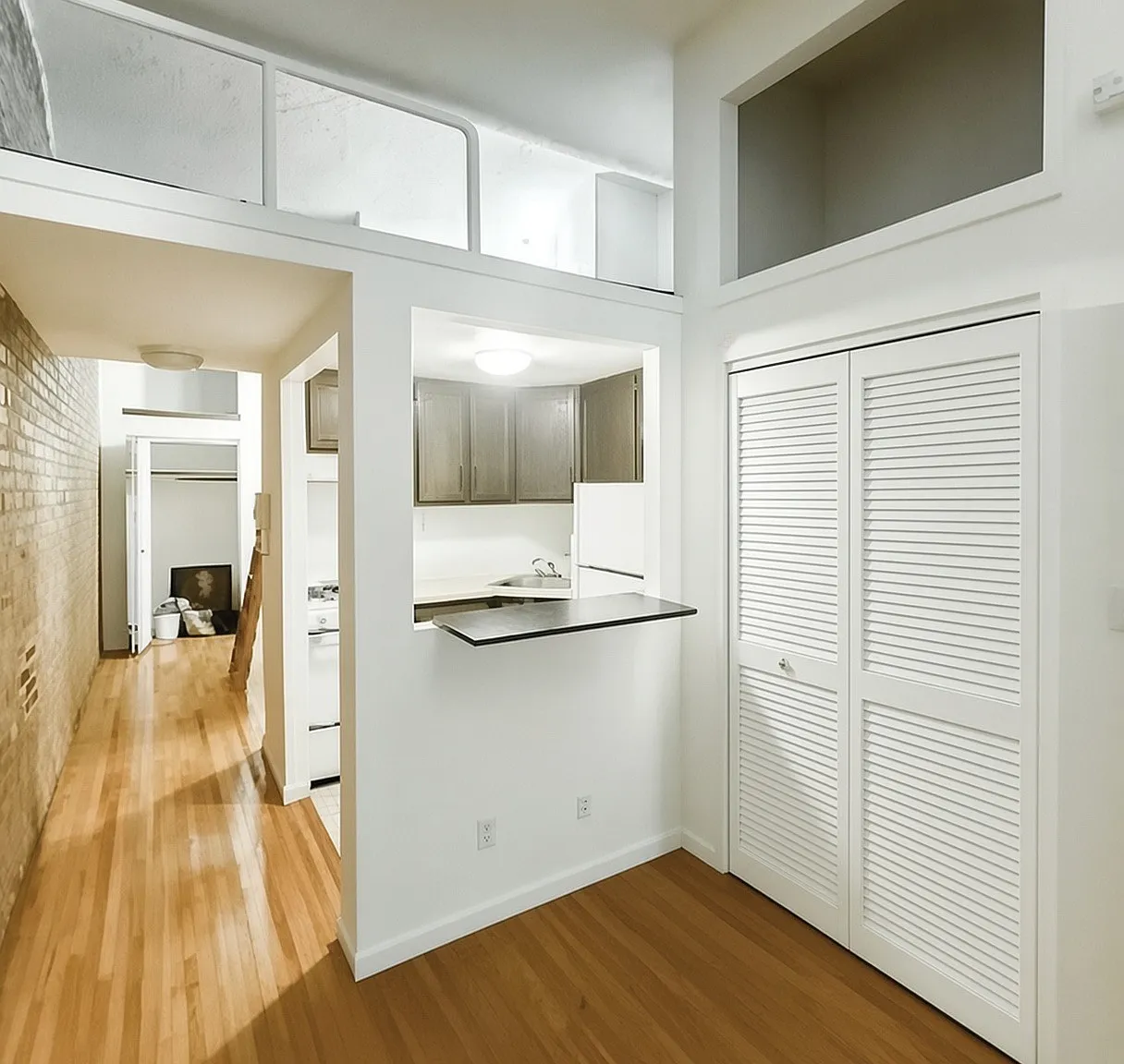 40 East 12th Street — Photo 3