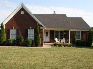 3010 Twilight Dr, Shelbyville, KY 40065