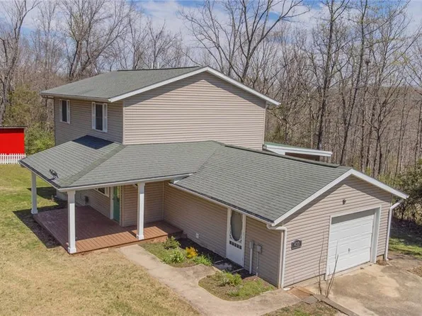 433 E Scioto St, Saint James, MO 65559