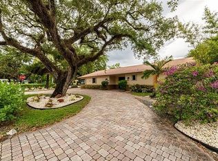 2375 SW 30th Ter, Fort Lauderdale, FL 33312