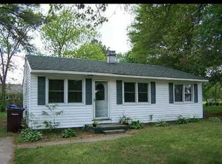 901 Haledon Rd, Chesapeake, VA 23320