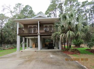 62 Mississippi Ave, Panacea, FL 32346