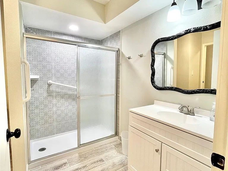 1935 Pine River Dr — Photo 13