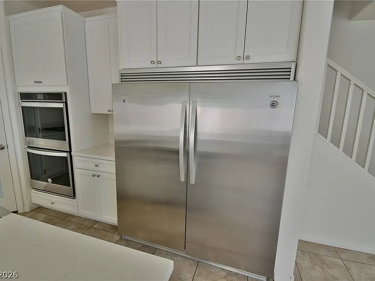 3041 Lake Como Ave — Photo 12