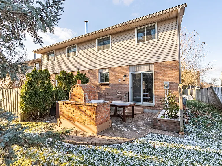 160 Conway Dr #7 — Photo 34