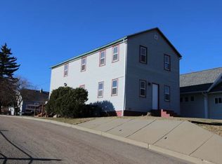 101 10th Ave NW, Mandan, ND 58554