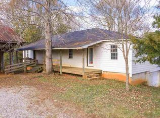 152 Long Branch Rd, Chesnee, SC 29323