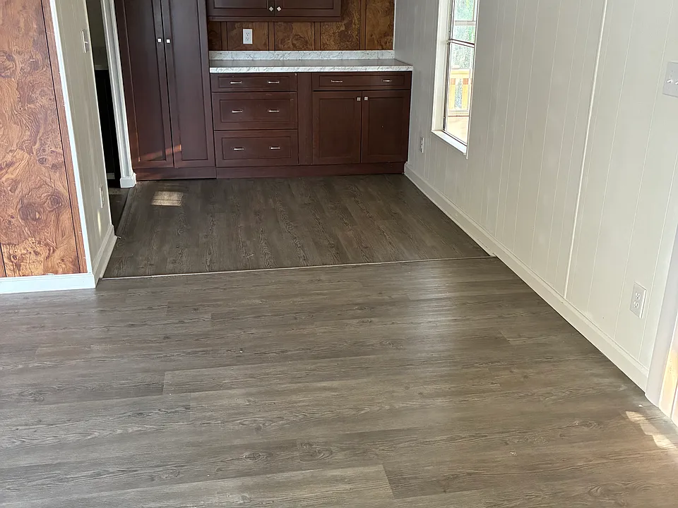 5495 Williamsburg Ln