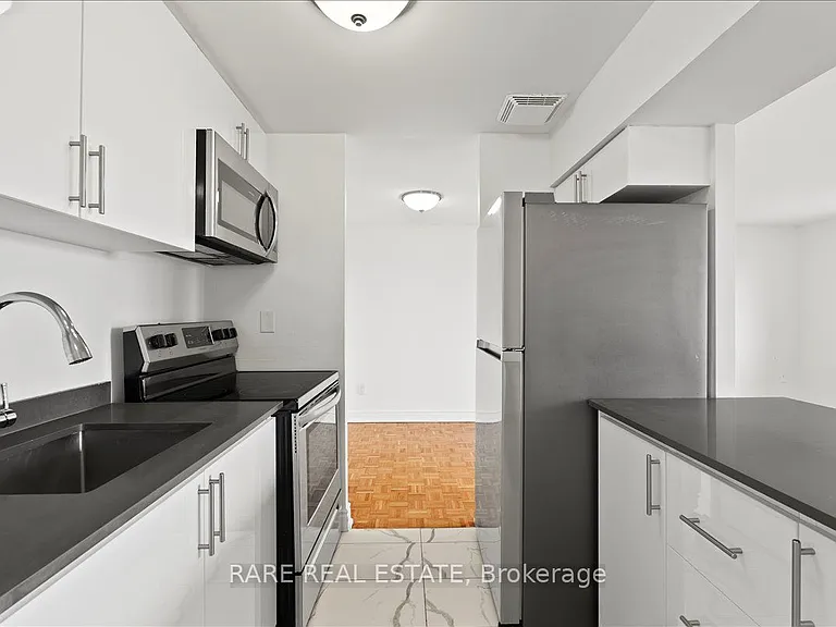 7555 Goreway Dr #258 — Photo 14