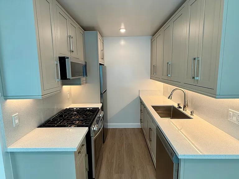 3658 S Centinela Ave #5 — Photo 9