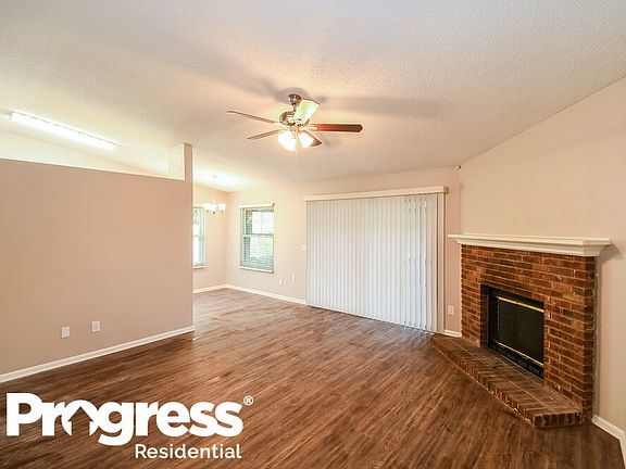 3rd image of 3866 English Colony Dr S