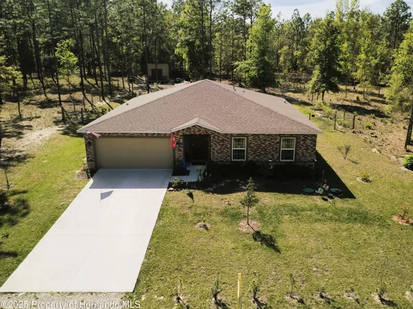 15241 Catbird Rd, Weeki Wachee, FL 34614