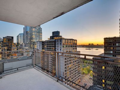 303 W 66th St APT 19EW, New York, NY, 10023