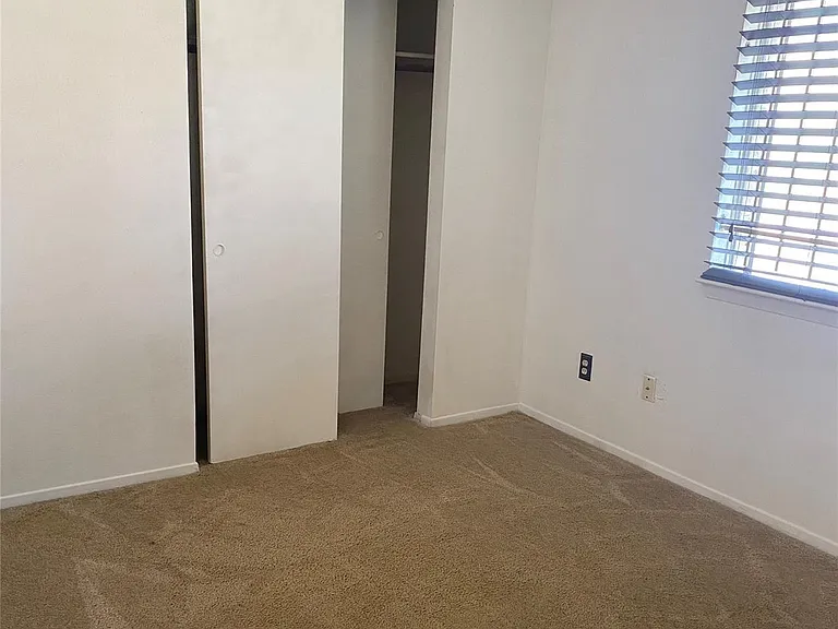 7422 Gatebriar Ct — Photo 6