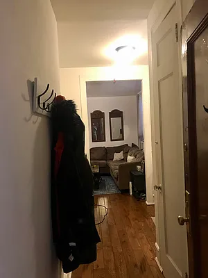 Rented by Voro, LLC | media 27