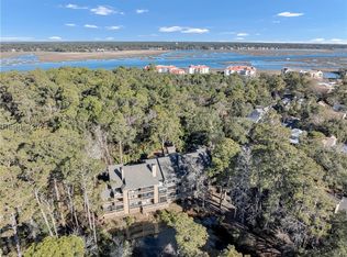 50 Yacht Cove Dr APT 213, Hilton Head Island, SC 29928