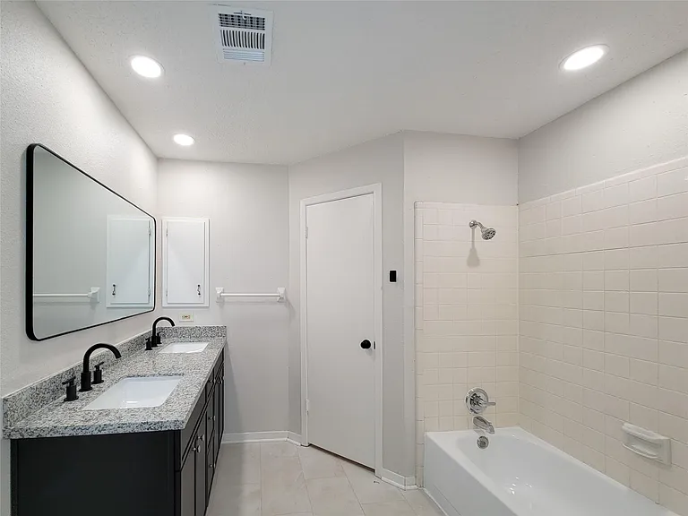 14403 Cypress Branch Dr — Photo 24