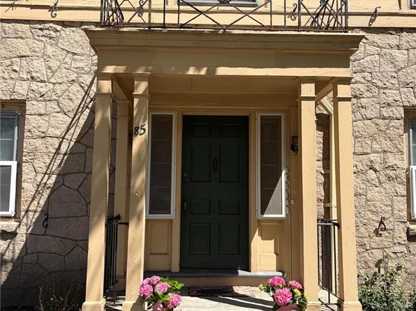 85 Governor St, Providence, RI 02906