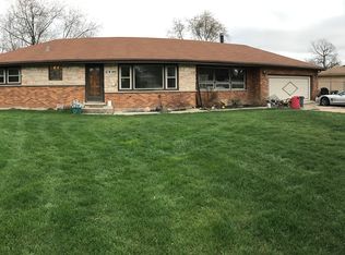 17W054 Washington St, Bensenville, IL 60106