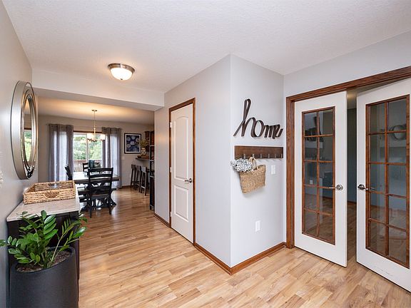 4th image of 14616 Hickory Dr