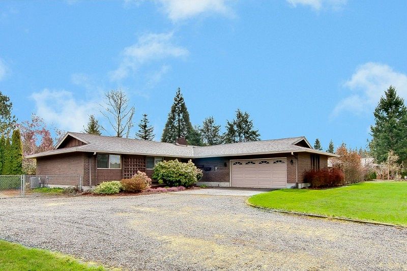1st image of 12525 45th Dr NE