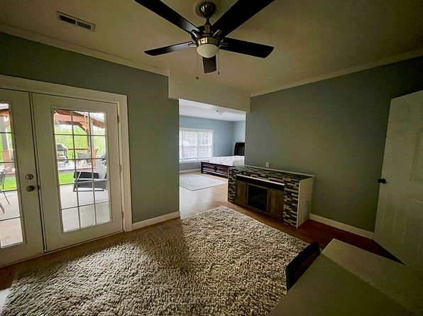 198 Pheasant Ridge Rd, Bridgeport, WV 26330