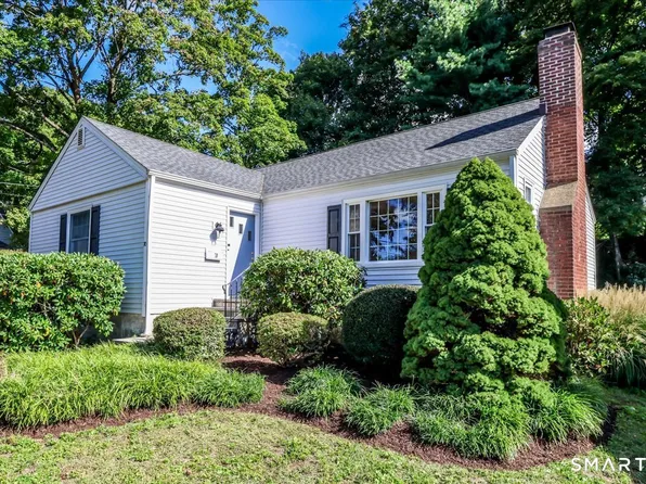 70 Benedict Avenue, Fairfield, CT 06825