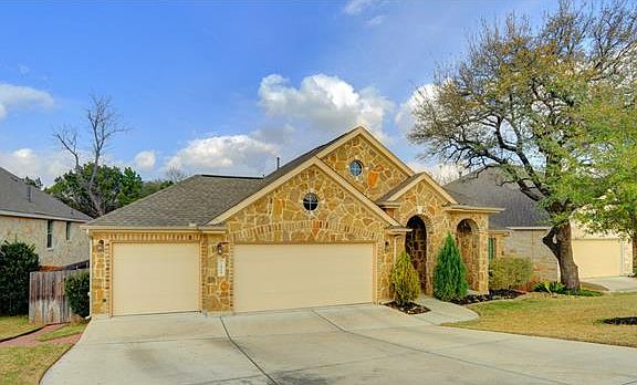 3rd image of 1904 Valle Verde Dr