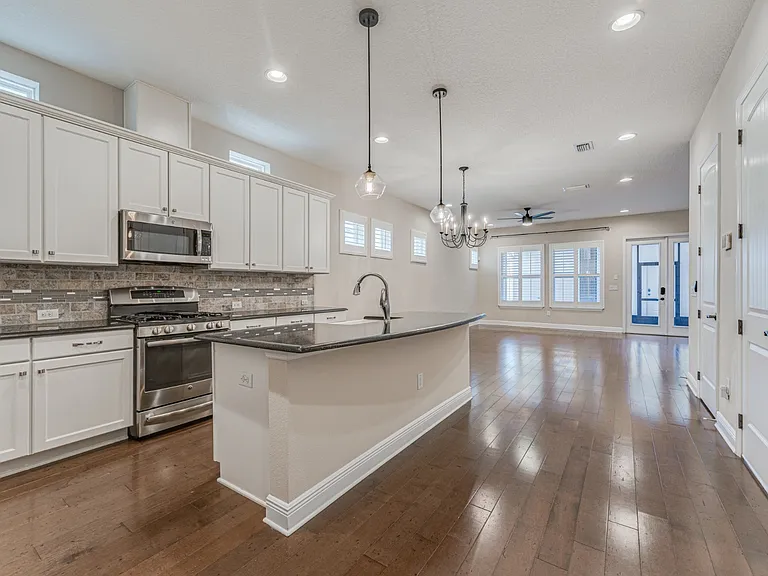 213 S Westland Ave #2 — Photo 9