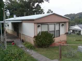 19 Grape Arbor Ln, Fairmont, WV 26554