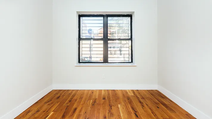 Rented by Nooklyn NYC LLC | media 10