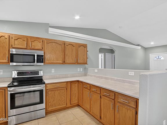 3rd image of 14920 S OVERFIELD Road