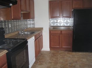 411 Colonial Ridge Ln, Arnold, MD 21012