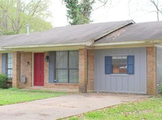 1107 Saint Maurice Ln, Natchitoches, LA 71457
