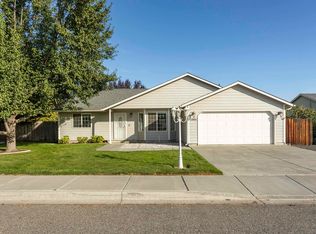 1006 W 40th Ave, Kennewick, WA 99337
