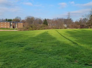 755 Western Reserve Rd, Crescent Springs, KY 41017