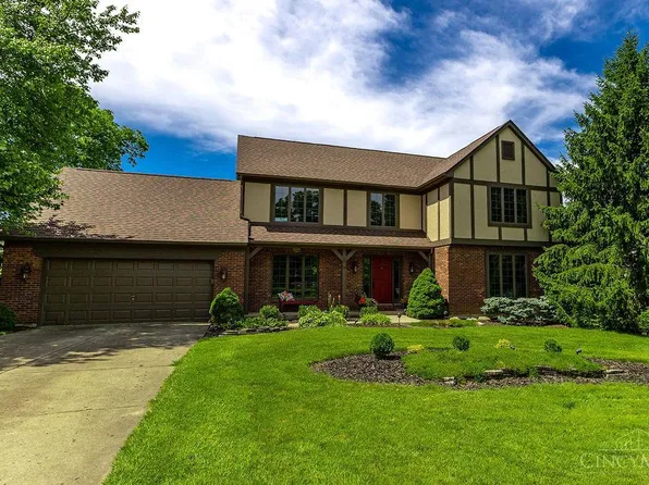 5757 McCarthy Ct, West Chester, OH 45069