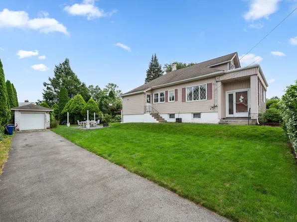 34 Rollinson Rd, Worcester, MA 01606