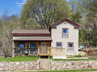 312 8th Avenue, Baraboo, WI 53913