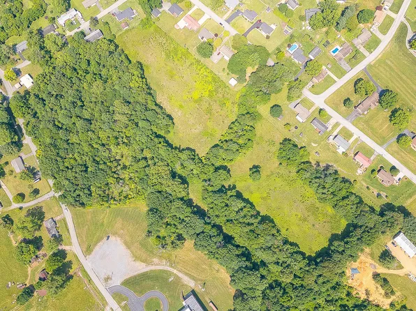 Cooks Valley Rd, Kingsport, TN 37664