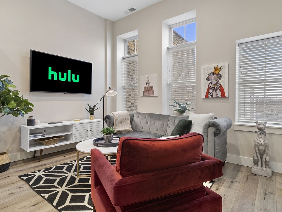 1st image of 302 Main St Suite B
